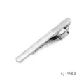 Pince a cravate en metal argente pour homme affaires, design minimaliste et elegant. - Style 03