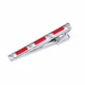 Pince a cravate en metal argente avec incrustation emaillee geometrique rouge pour costard - Rouge de bon augure