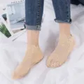 Moda donna pizzo floreale calzini corti estate sottili traspiranti calzini beige - Confezione da 5 Paia / Colore pelle