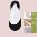 Calzini invisibili neri in seta di ghiaccio da donna, design scollato con silicone antiscivolo. - Confezionato su Carta Bianca / Nero