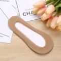 Beige Füßlinge für Damen, dünne Eisseide Sommer unsichtbare rutschfeste flache kurze Socken. - Groß (38-42) / Weiße Papierkarte + OPP-Beutelverpackung / Dunkelbeige