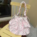 Bolso bandolera de satén con lunares, volantes y cordón ajustable para mujeres. - Bolso Nube Satén Lunares Volantes / Blanco