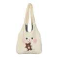 Morbida borsa a tracolla in peluche per donna, shopper invernale con orsetto bianco crema. - Coniglio Arrossito e Orsetto / Bianco