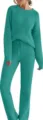 Vista detallada del conjunto de loungewear de felpudo suave y acogedor para mujer en verde. - Verde