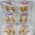 Großhandel Kupfer vergoldet Zirkon Mode Creolen Set für Damen vielseitiger Schmuck elegant - U-Förmiger Mikro-Eingelegter Stil (ZSJEH619) / 6er-Set / Gold