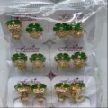 Modische grüne Zirkonia Blumen Creolen Ohrringe im Großhandel, luxuriöser eleganter Schmuck. - Blumendesign (ZSJEH307) / Grün