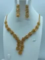 Gouden bloem ketting oorbellen set, retro bruid huwelijk sieraden voor dames banket. - Gouden Bloemvormige Stijl (TZ167)