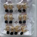 Vergoldete Tropfen Zirkon Ohrringe Großhandel Set, exquisites Design Modeschmuck für Damen. - Schwarzer Wassertropfen Stil (ZSJEH226)