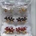 Schicke kupfervergoldete bunte Zirkon Blumen Creolen für Damen, stilvoller Alltagsschmuck. - Fünfblättriges Blumendesign (ZSJEH344) / Weiß Rot Schwarz