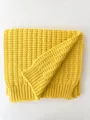 Sciarpa in maglia grossa gialla variante, morbido scaldacollo invernale caldo e comodo stile. - giallo limone