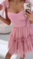 Vestido mini de tul rosa con tirantes, diseño corsé dulce, perfecto para fiestas y eventos. - S / Vestidos / Rosa