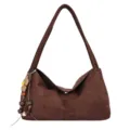 Braune Wildleder Umhängetasche für Damen, stilvolle Hobo Schultertasche mit Perlen. - Kaffeebraun
