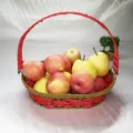 Wicker woven handheld fruit basket with red handle and fresh apples and pears inside for gift - S / Red (Brown Rim)