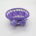 Panier de rangement tissé violet vue détaillée, organiseur en rotin avec nœud pour la maison. - En forme de cœur (l 12 x l 10 x h 5 cm) / Rayure Violette