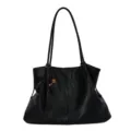 Black large capacity shoulder bag retro casual tote bag for daily commute handbag - With Pendant / Black