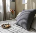 Cuscino decorativo in velluto a coste grigio scuro per divano letto sedia, fodera morbida. - 65*65 cm (Federa) / Grigio