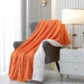 Orange fleece throw blanket for sofa bed, soft warm flannel blanket with fluffy sherpa back. - 120x150cm / Orange