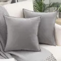 Grijze fluwelen kussenhoes met elegante bies, perfect voor woonkamer bank en huisdecoratie. - 45*45 cm (Kussensloop) / Grijs