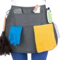 Wasserdichte Reinigungschürze mit vielen Taschen, ideal für Haushalt und Hotelarbeit. - Grau