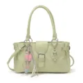 Sac à bandoulière rétro en cuir vert clair avec boucle métallique et pendentif cœur - Avec Pendentif / Vert