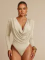 Body elegante a maniche lunghe con scollo ad anello, vestibilità slim e design drappeggiato. - Taglia S / Kaki