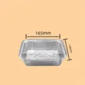 Rechthoekige aluminiumfolie container met doorzichtige deksel voor bakken en meenemen. - 600 ml (Enkele deksel)