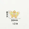 Close-up detail van de kleurrijke geëmailleerde vlinder legering bedel hanger 20x16mm. - 3#