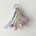 Handgemachte Satin Tulpen Blume Schlüsselanhänger und süßer Taschenanhänger mit geflochtenem Seil - Stil 4