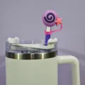 Resin lollipop straw cover with cute star design reusable dust cap for 10mm straws - Style 2