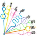 Cannucce di plastica colorate sagomate con ciondoli a lettera decorazione feste - Stile 1 / Set da 24