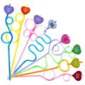 Bunte kreative lockige Plastik Trinkhalme mit Herz Dekoration für Partys und Events. - Stil 7 / 24er-Pack