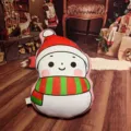 Süßes Weihnachtsschneemann Plüschkissen,weiches Stofftier Sofakissen für Feiertage. - Schneemann