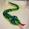 Jouet serpent peluche verte bleue tachetée, jolie poupée python colorée rembourrée déco chambre. - 105cm / Vert