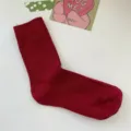 Rote gerippte Baumwoll-Mittelsocken einfarbig süss lässig Damen Winter Strümpfe Mode - Einheitsgröße / Burgunderrot