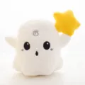 Mignon jouet en peluche de fantôme blanc tenant une étoile jaune, poupée douce déco Halloween. - 12cm / Blanc