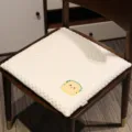 Coussin d'assise en mousse à mémoire de forme texture bulle avec broderie toast mignon. - Coussin de siège toast en tissu à pois glacés