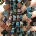 Natural stone clover shaped beads for DIY jewelry making and bracelets accessories - 14x14x5mm (Approx 28 Units) / India Agate