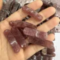Nahaufnahme von 36x10mm natürlichen Erdbeerquarz Brückenperlen für DIY Schmuck. - Erdbeerquarz