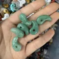 Green natural stone magatama comma charms for DIY necklace jewelry making crafts - 1 Piece (13*23mm) / Green Aventurine