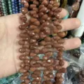 Perles gouttes facettées en pierre de soleil marron avec paillettes pour bijoux DIY - 6x9mm (44 Pièces/Fil) / Pierre de Sable Dorée