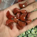 Natuurlijke rode jaspis halve maan steen 20mm zak kristal voor healing en decor - 20x6mm / Rode Jaspis