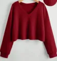 Primo piano dettagliato sulla trama in maglia waffle di questo maglione rosso scuro. - Taglia S / Rosso