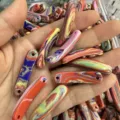 36x10mm bunte Brückenperlen aus Harz mit Marmormuster für die DIY-Schmuckherstellung - Gemusterter Stein