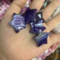Lila gestreifte natürliche Achatsterne für DIY-Schmuckherstellung und feines Handwerk - Pentagramm / 1 Stück (ca. 30*8mm) / Lila Gestreift