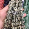 Detailweergave van dalmatiër jaspis hartvormige kralen van 20 mm voor het maken van sieraden - Gevlekte Steen