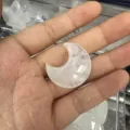 Weißer klarer Kristallmond Naturstein für DIY Schmuckherstellung und Deko - Ca. 30*8mm / Bergkristall-Mond (1 Stück)