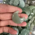 Naturgrüner Dongling-Jadestein in Mondsichelform für DIY-Schmuckherstellung, 30x8mm - Ca. 30*8mm / Grüner-Aventurin-Mond (1 Stück)