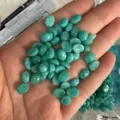 Natürliche mintgrüne Amazonit-Cabochons in ovaler Eiform für DIY-Schmuckherstellung. - 12*16mm (Oval) / Light Amazonite