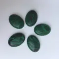 Ovale grüne Malachit-Muster Stein Cabochons für DIY-Schmuckherstellung Zubehör - 6*8mm / 10er Pack / Malachit-Stein