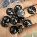 Polierte runde schwarze und weiße Schneeflocken-Obsidian-Cabochons für DIY-Schmuck - 4mm / Schneeflocke